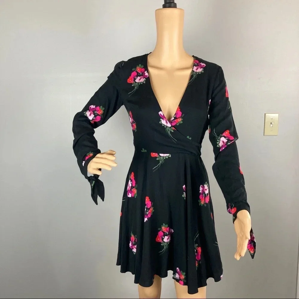 Zara Trafaluc Dress Women's XS Black Floral, Long Sleeve NEW WITH TAG